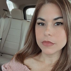 Meet your Posher, Monica